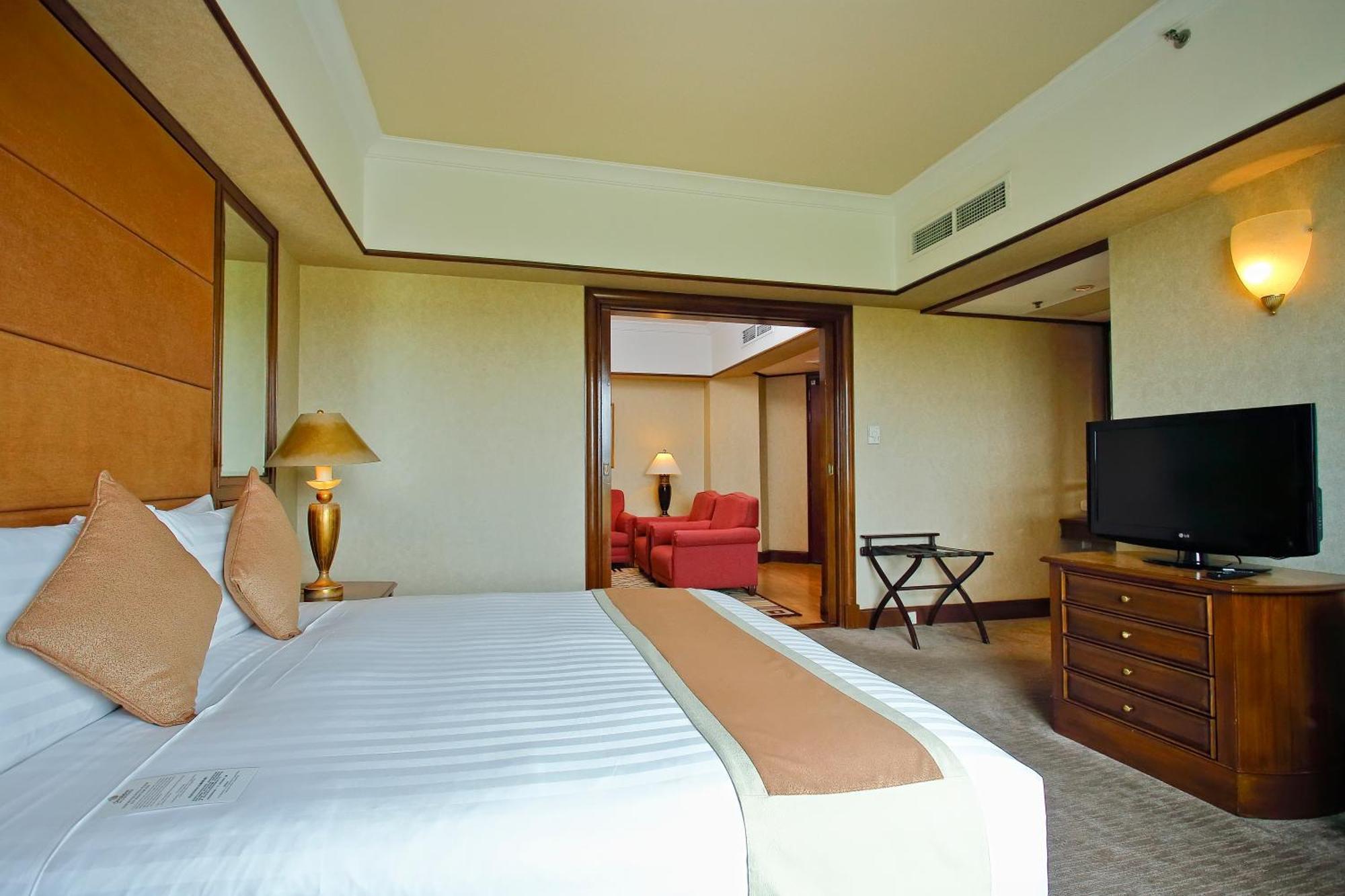 เดอะ แปซิฟิก ซูเตรา โฮเต็ล Hotel โกตาคินาบาลู ภายนอก รูปภาพ Suite